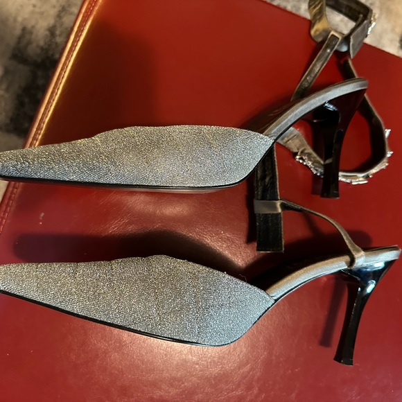 Jeanne Lottie Silver Sparkle Ankle Strap High Heels Size 8 - Picture 3 of 4